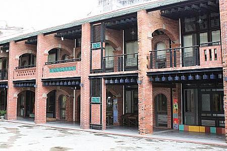 f0231785_1156130.jpg