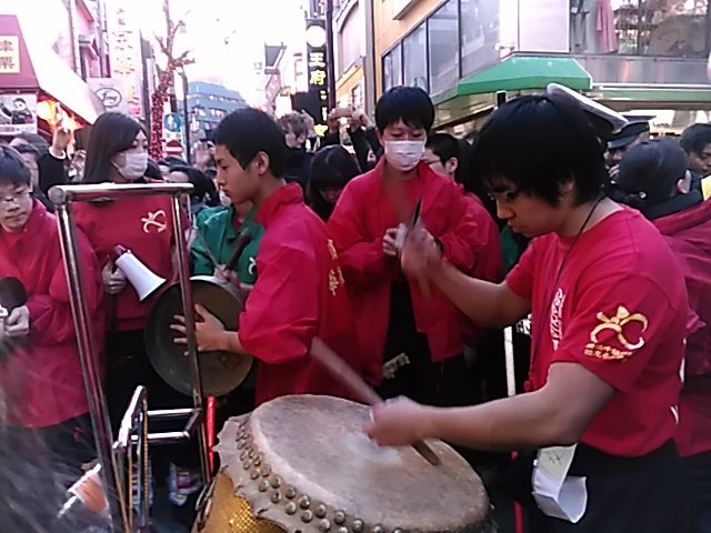f0354923_00371757.jpg