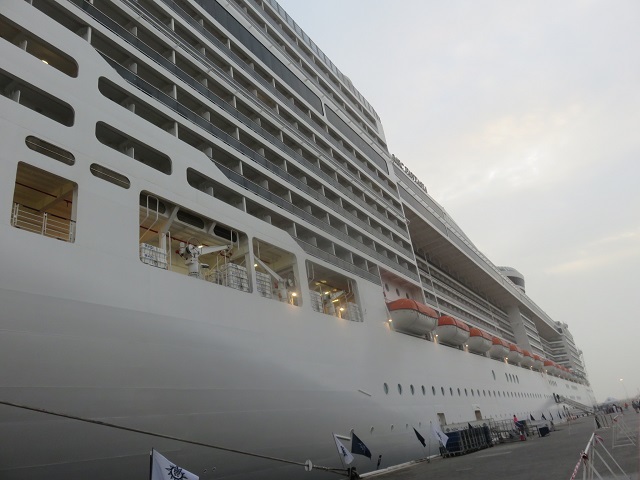 f0346196_18040150.jpg