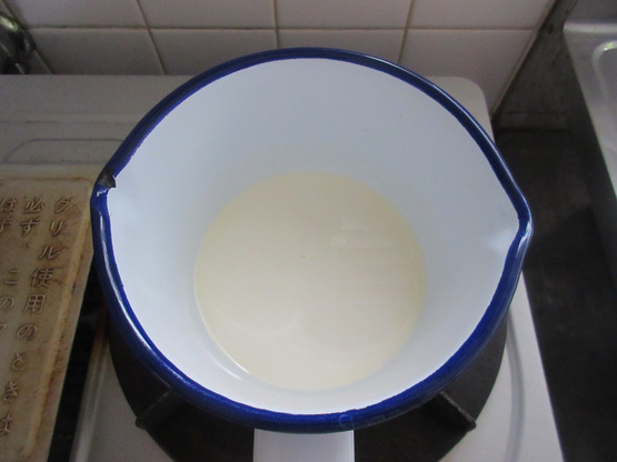 e0038047_04235100.jpg