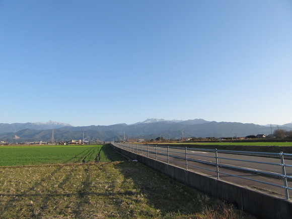 f0231709_2243277.jpg