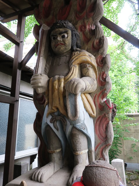e0017051_0113972.jpg