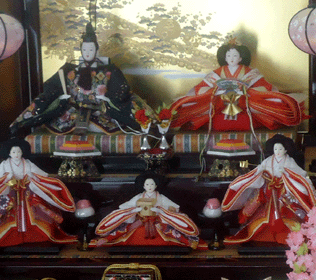 a0004802_20115800.gif