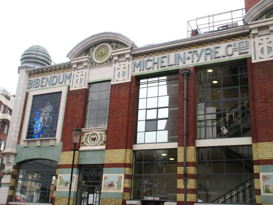 e0038047_0102951.jpg