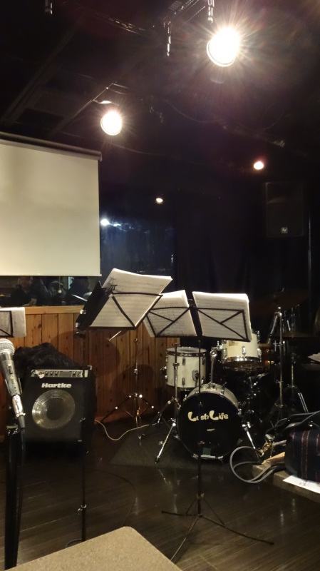 f0323833_10073770.jpg