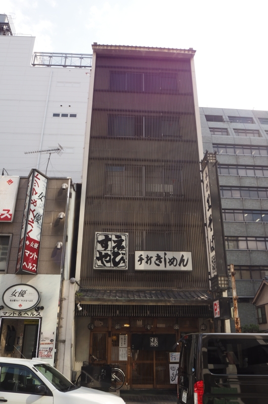 b0008655_22595643.jpg