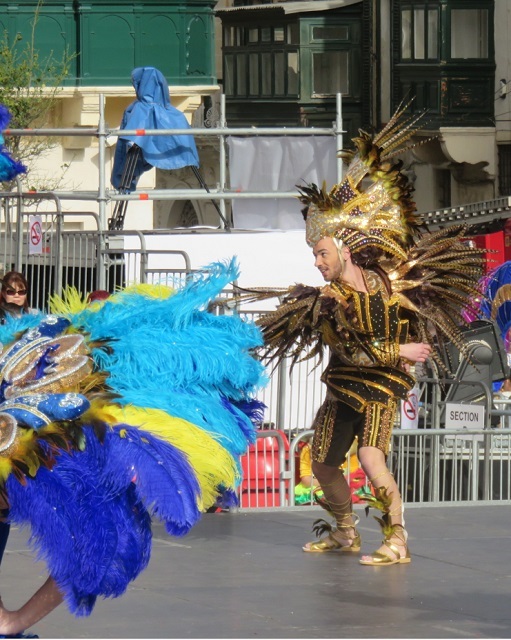 f0346196_08125383.jpg