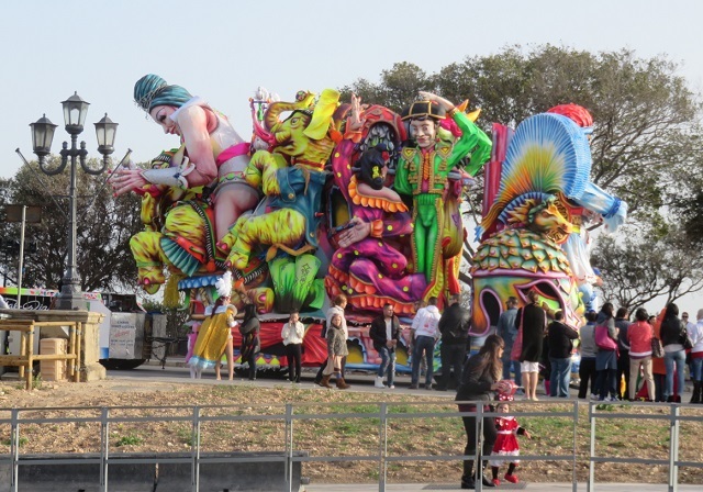 f0346196_08150342.jpg