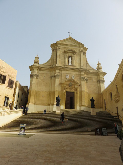 f0346196_11375379.jpg