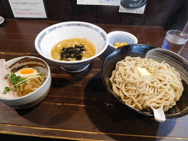 c0343734_02033471.jpg