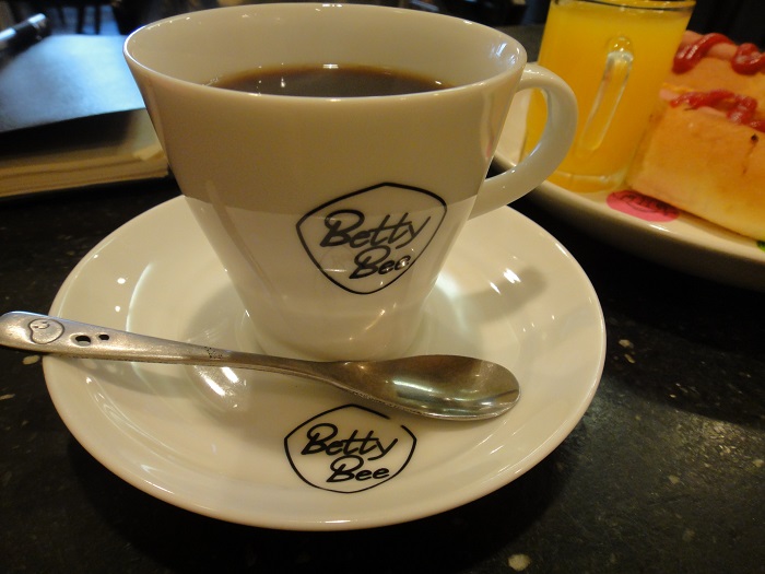 f0238779_8242887.jpg