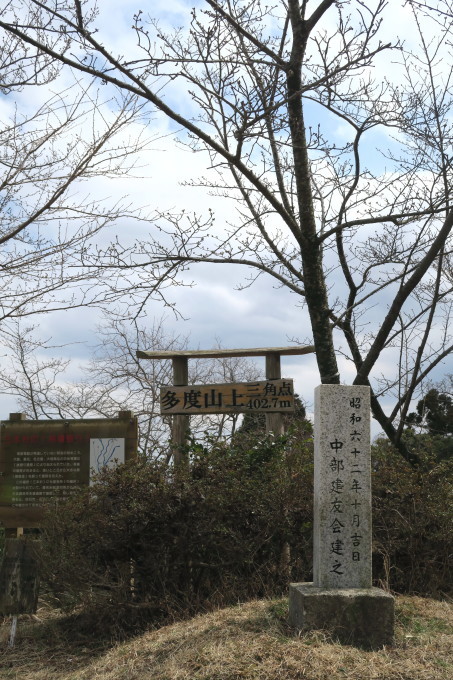 e0348754_10162002.jpg