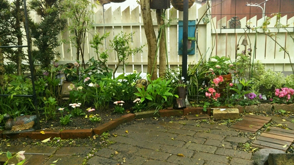 f0366679_2212083.jpg