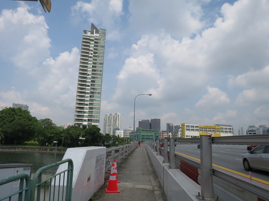 c0212604_21364764.jpg