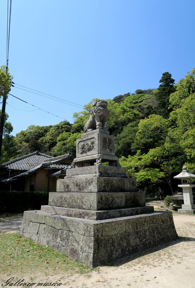 f0351853_04382212.jpg