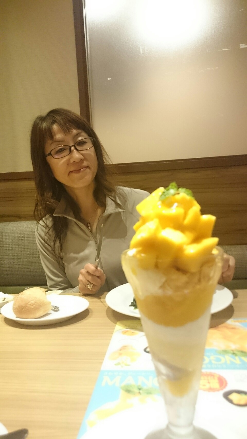 a0014141_00494399.jpg