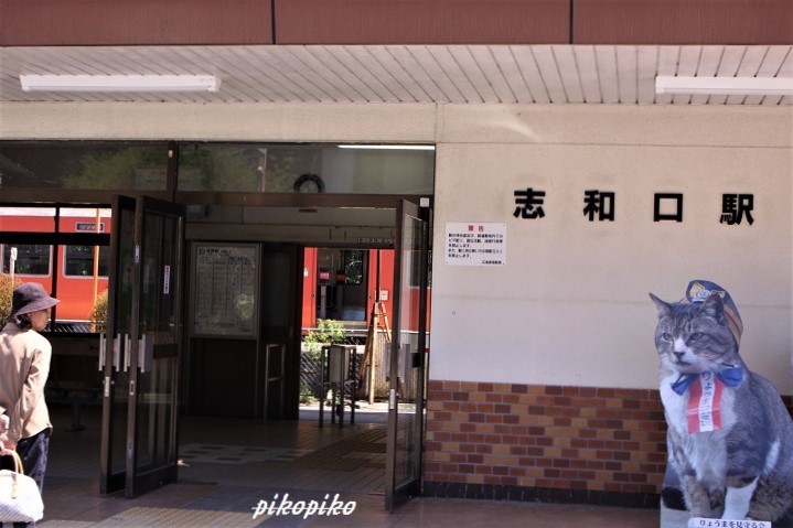 e0353681_00100006.jpg