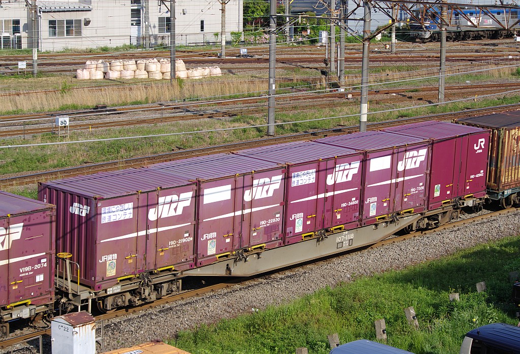 f0203926_19391085.jpg