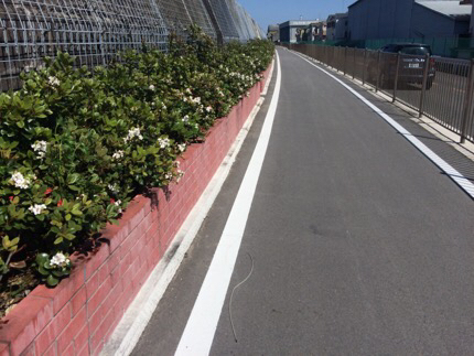 e0303028_17052094.jpg