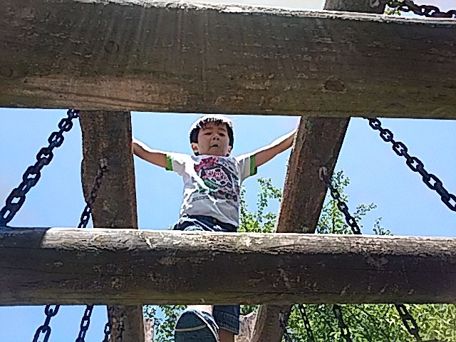 f0231709_23400231.jpg