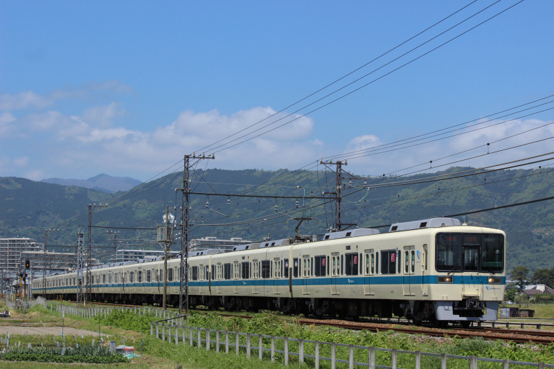 f0355843_21472001.jpg