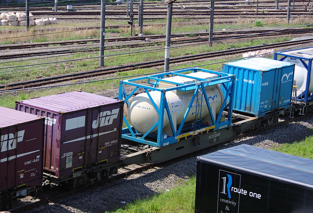f0203926_23401963.jpg