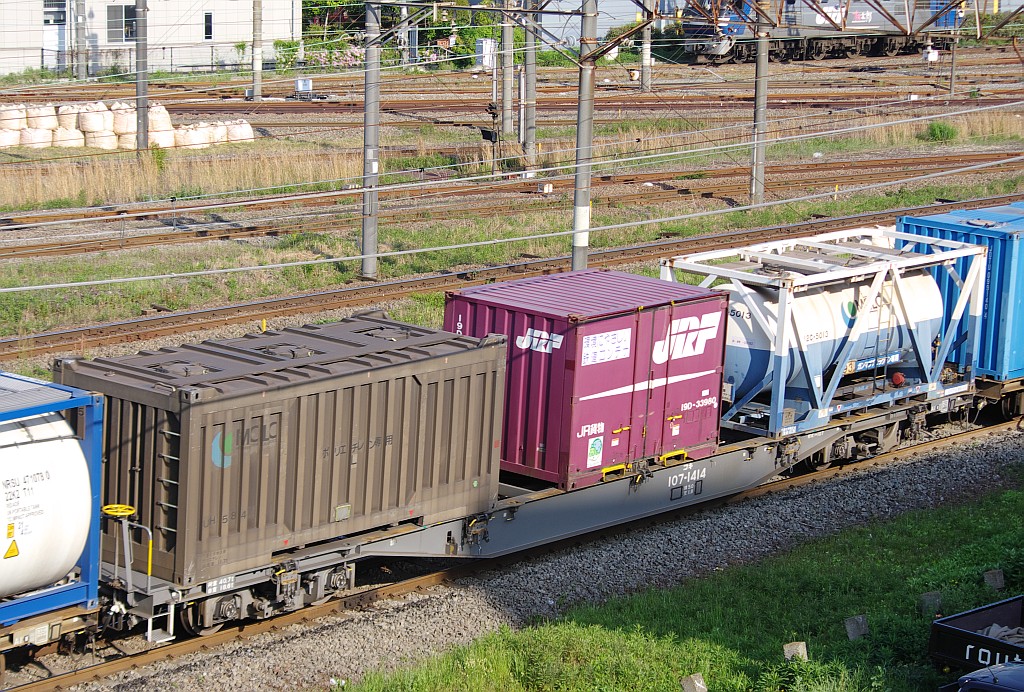 f0203926_23555020.jpg