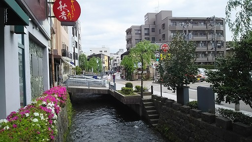 e0020682_1959332.jpg