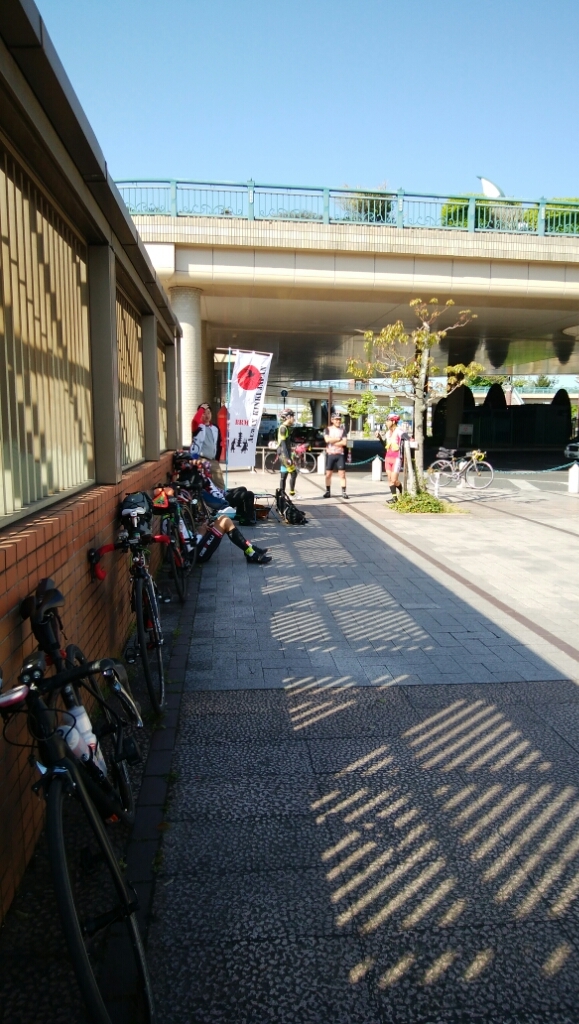 a0348193_00413904.jpg