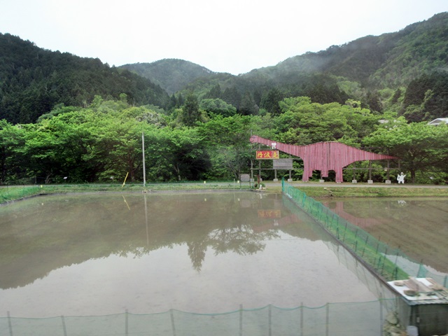 b0009849_1703615.jpg