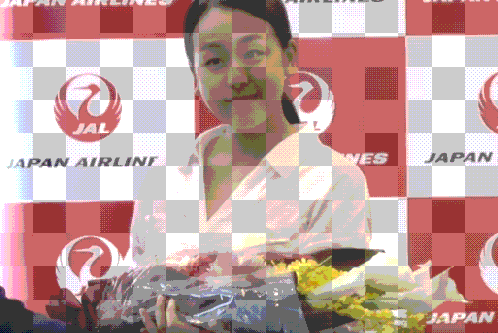 e0199691_00054050.gif