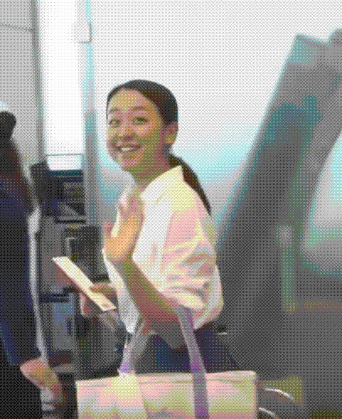 e0199691_00305838.gif