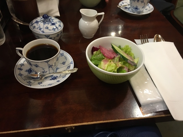 d0354191_16022826.jpeg