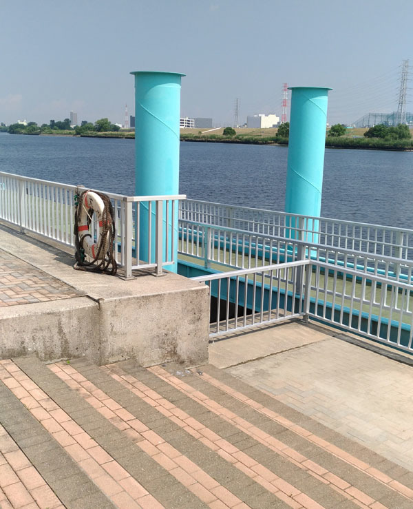 c0058052_22485800.jpg