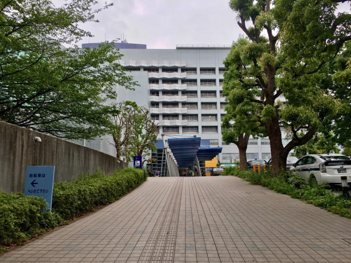f0238932_01254375.jpg