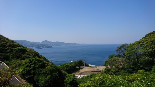 f0351348_06411263.jpg