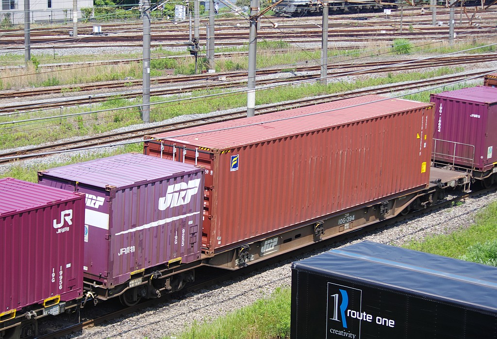 f0203926_2341472.jpg