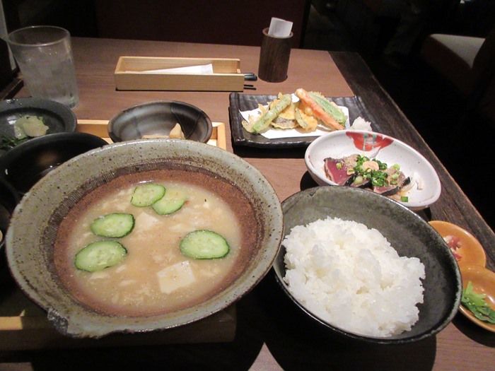 b0009849_1712436.jpg