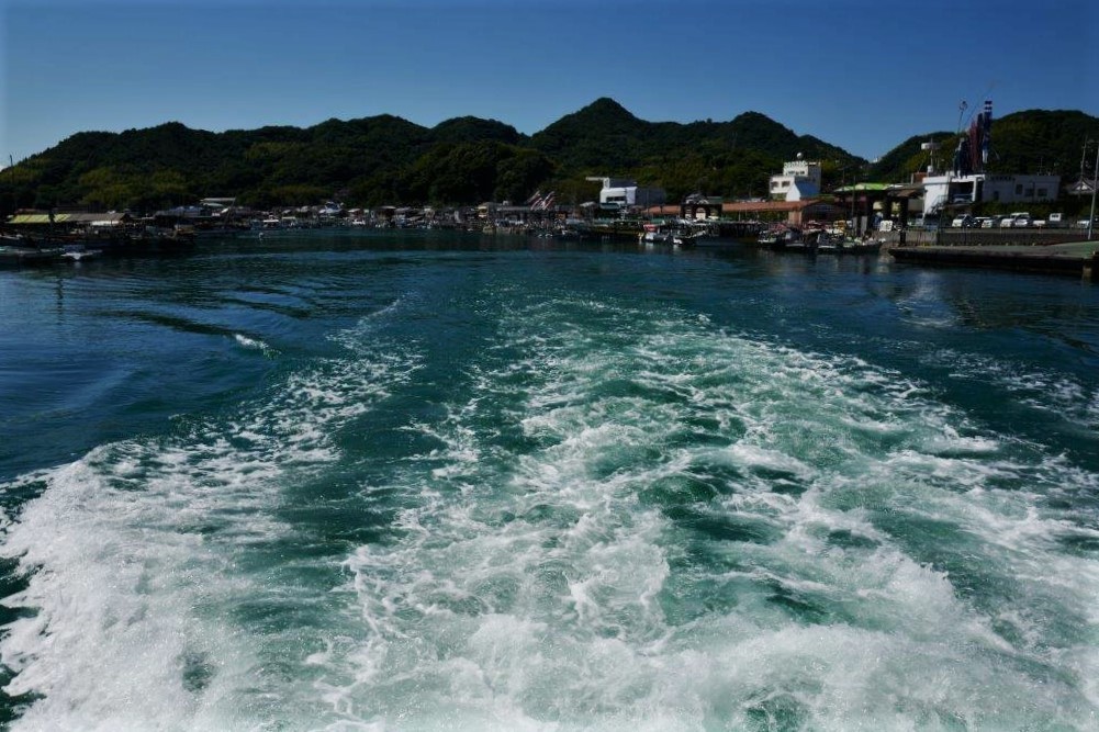 f0365212_08490000.jpg