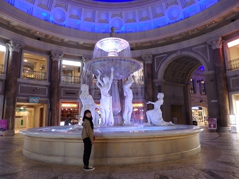e0359604_08551544.jpg