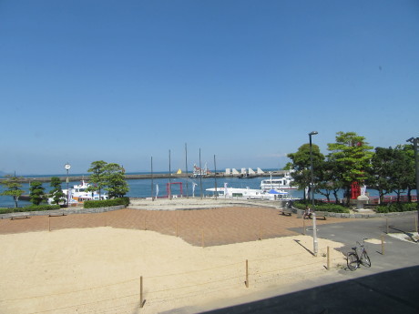 f0231709_00385102.jpg
