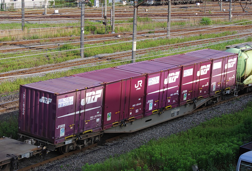 f0203926_22491240.jpg