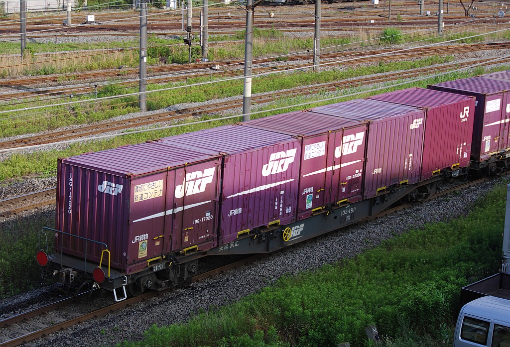 f0203926_22581179.jpg