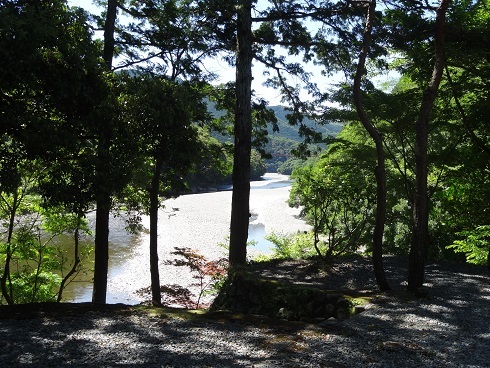 f0000521_06371328.jpg