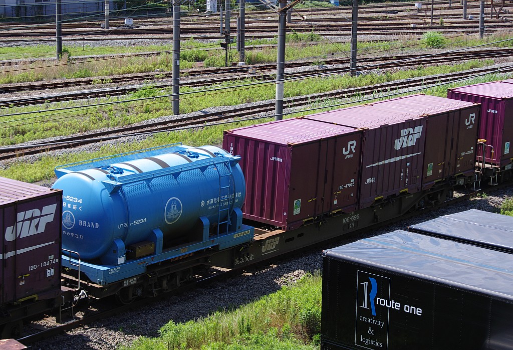 f0203926_21404443.jpg