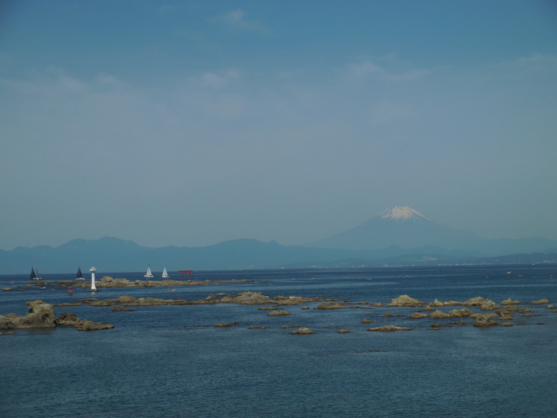 d0353168_07122165.jpg