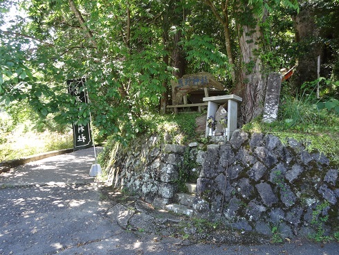 f0000521_22554314.jpg