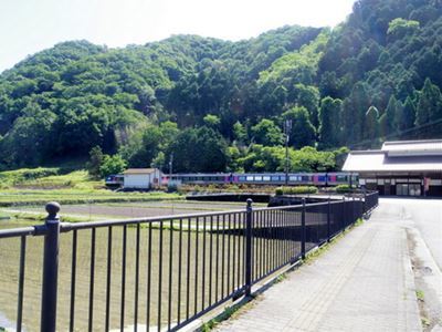 b0220251_05562279.jpg