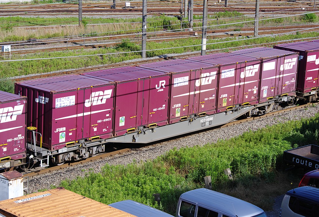 f0203926_23351062.jpg
