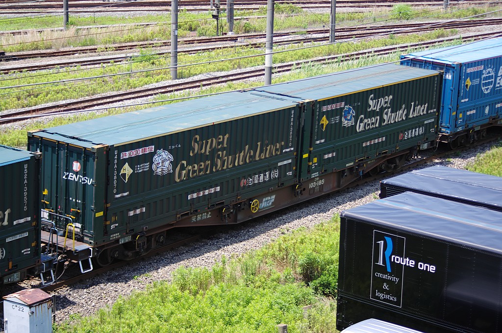 f0203926_23504313.jpg